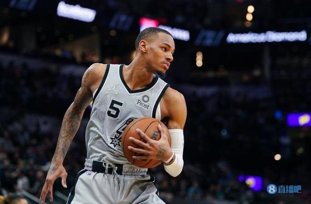 他不仅能在 他不仅能在