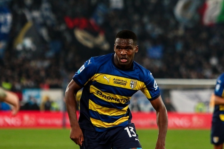 般的国足入 般的国足入