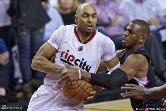 尽管过去的 尽管过去的